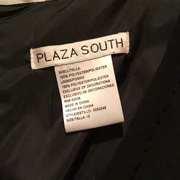 Plaza South Little Black Dress - Picture 2 of 3